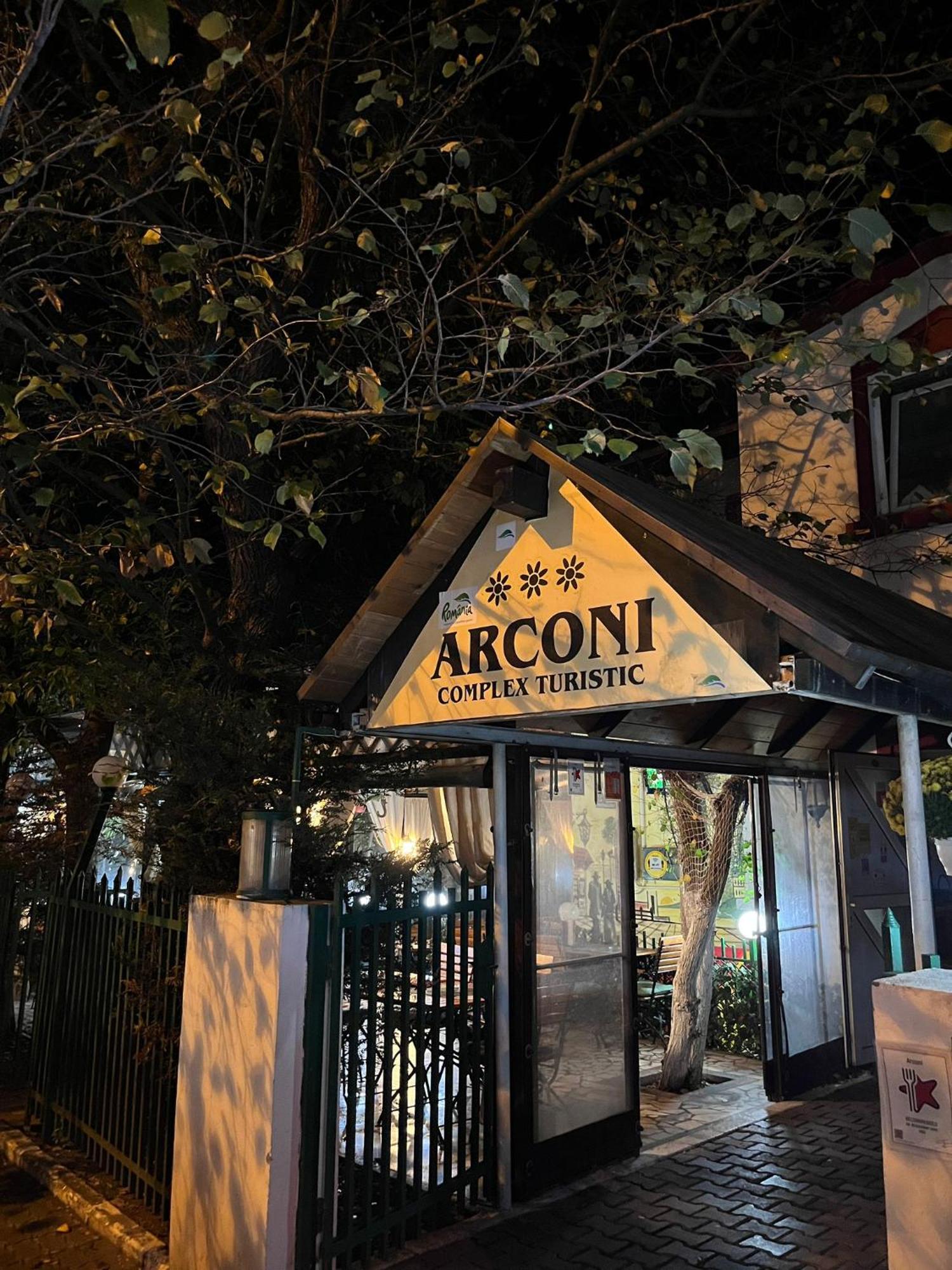 Pensiune Restaurant Arconi Năvodari Exterior foto